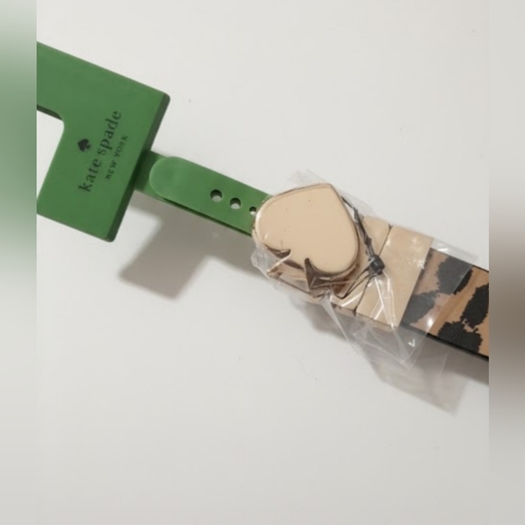 NEW! Kate Spade New York Leather Reversible Belt with Spade Buckle Sz XLarge NWT - Picture 6 of 9